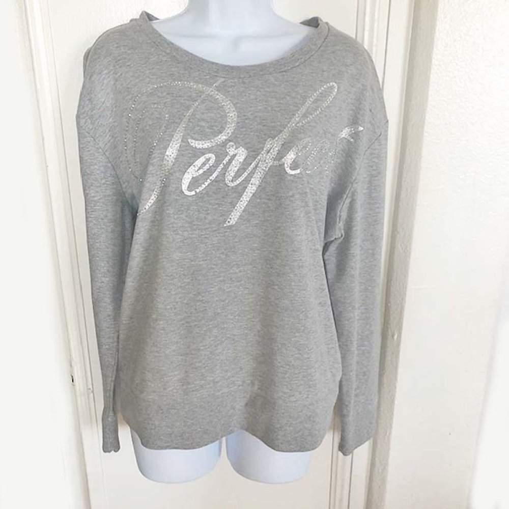 Soho New York & Company NWOT Graphic Glitzy Sweatshirt